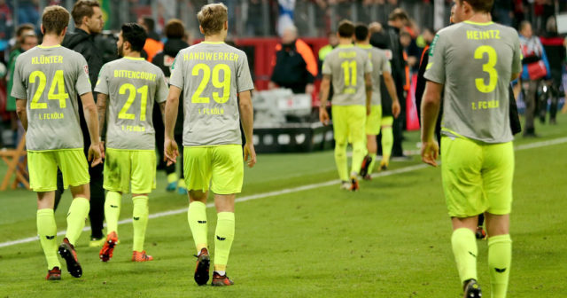 LEVERKUSEN, GERMANY - OCTOBER 28: The team of Kln walks off the pitch dejected after the Bundesliga match between Bayer 04 Leverkusen and 1. FC Koeln at BayArena on October 28, 2017 in Leverkusen, Germany. (Photo by Christof Koepsel/Bongarts/Getty Images)