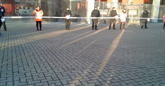 Absperrung Südkurve