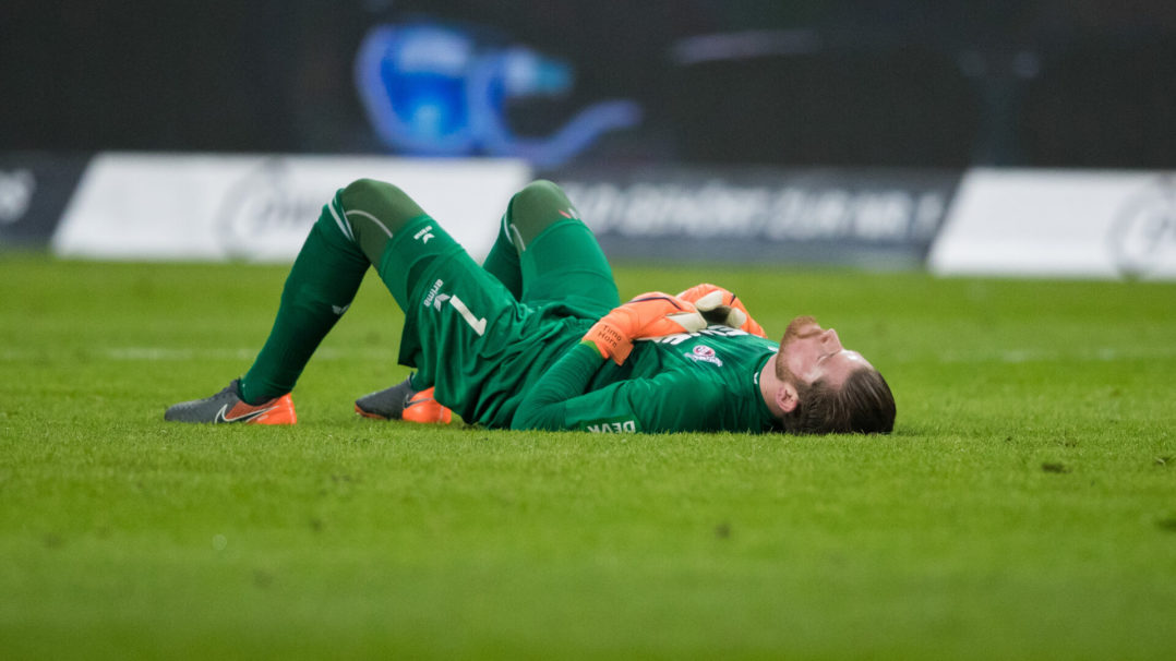 FRANKFURT AM MAIN, GERMANY - FEBRUARY 10: Timo Horn of Koeln reacts during the Bundesliga match between Eintracht Frankfurt and 1. FC Koeln at Commerzbank-Arena on February 10, 2018 in Frankfurt am Main, Germany. (Photo by Simon Hofmann/Bongarts/Getty Images)