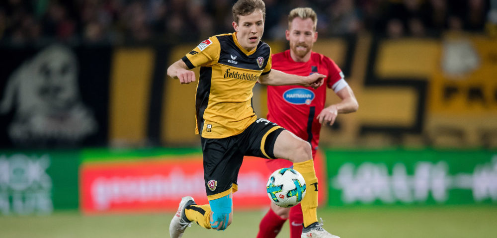 DRESDEN, GERMANY - MARCH 09: Niklas Hauptmann of Dresden plays the ball during the Second Bundesliga match between SG Dynamo Dresden and 1. FC Heidenheim 1846 at DDV-Stadion on March 9, 2018 in Dresden, Germany. (Photo by Thomas Eisenhuth/Bongarts/Getty Images)