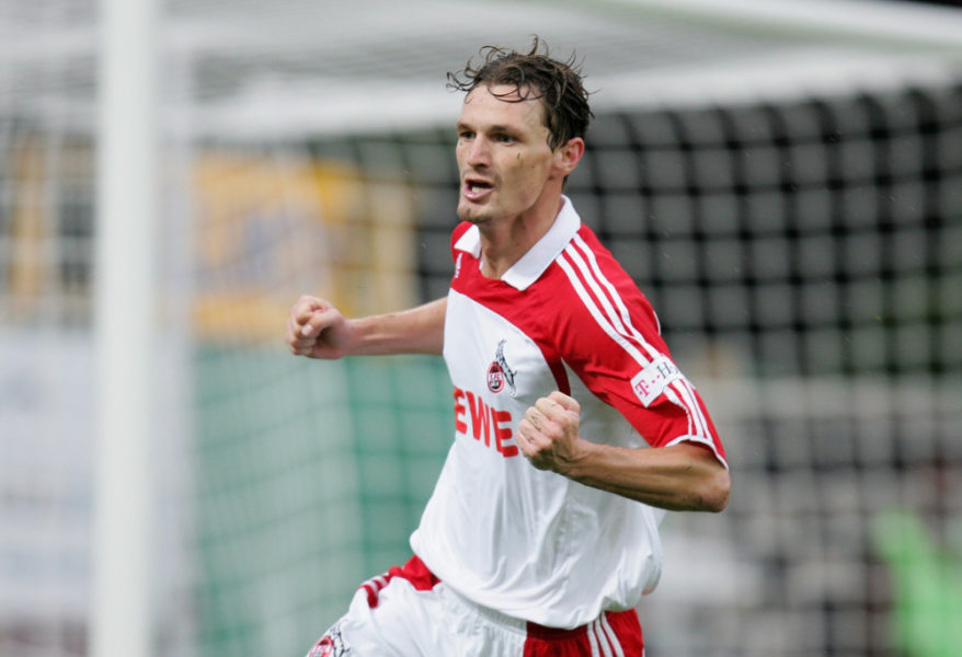 HAMBURG, GERMANY - AUGUST 10: Milivoje Novakovic of Cologne celebrates after he scores the 2nd goal for his team during the Second Bundesliga match between FC St.Pauli and 1. FC Cologne on August 10, 2007 in Hamburg, Germany. (Photo by Martin Rose/Bongarts/Getty Images)