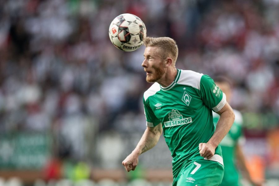 AUGSBURG, GERMANY - SEPTEMBER 22: Florian Kainz of Bremen in action during the Bundesliga match between FC Augsburg and SV Werder Bremen at WWK-Arena on September 22, 2018 in Augsburg, Germany. (Photo by Christian Kaspar-Bartke/Bongarts/Getty Images)