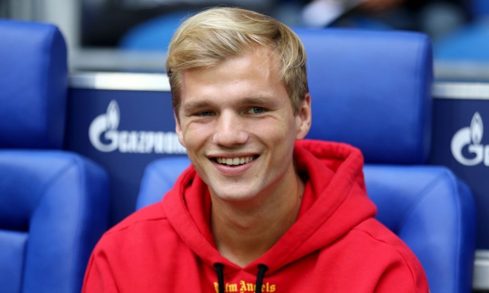 GELSENKIRCHEN, GERMANY - AUGUST 11: Johannes Geis of Schalke looks on prior to the friendly match between FC Schalke 04 and AFC Fiorentina at Veltins Arena on August 11, 2018 in Gelsenkirchen, Germany. (Photo by Christof Koepsel/Getty Images)