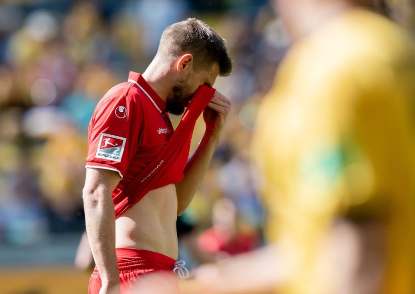 DRESDEN, GERMANY - APRIL 21: Simon Terodde of Koeln reacts during the Second Bundesliga match between SG Dynamo Dresden and 1. FC Koeln at Rudolf-Harbig-Stadion on April 21, 2019 in Dresden, Germany. (Photo by Thomas Eisenhuth/Bongarts/Getty Images)