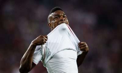 COLOGNE, GERMANY - AUGUST 23: Jhon Cordoba of 1. FC Koeln reacts after a chance at goal during the Bundesliga match between 1. FC Koeln and Borussia Dortmund at RheinEnergieStadion on August 23, 2019 in Cologne, Germany. (Photo by Matthias Hangst/Bongarts/Getty Images)