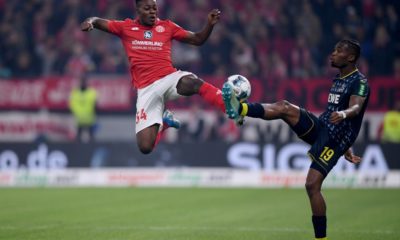 MAINZ, GERMANY - OCTOBER 25: Ridle Baku of 1.FSV Mainz 05 during challenges Kingsley Ehizibue of 1. FC Koel in the Bundesliga match between 1. FSV Mainz 05 and 1. FC Koeln at Opel Arena on October 25, 2019 in Mainz, Germany. (Photo by Alex Grimm/Bongarts/Getty Images)