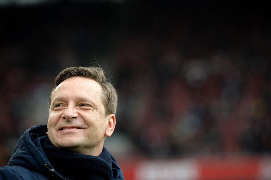 COLOGNE, GERMANY - MARCH 05: Manager Horst Heldt of Schalke looks on prior to the Bundesliga match between 1. FC Koeln and FC Schalke 04 at RheinEnergieStadion on March 5, 2016 in Cologne, Germany. (Photo by Sascha Steinbach/Bongarts/Getty Images)