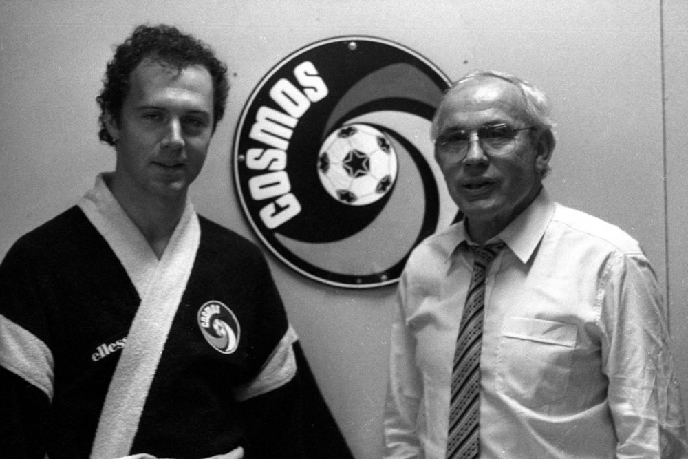 Franz Beckenbauer und Trainer Hennes Weisweiler beide New York Cosmos