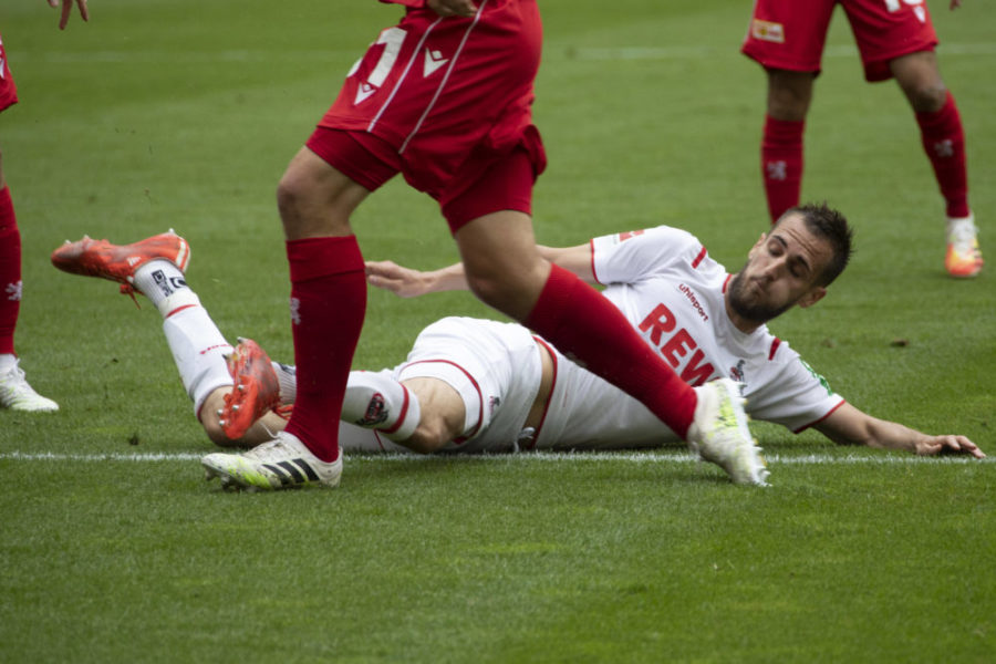 1. FC Köln - Union Berlin 1. Fussball Bundesliga Saison 2019 2020 RheinEnergieStadion Köln Deutschland 13.06.2020 Dominick Drexler 1. FC Köln DFL regulations prohibit any use of photographs as image sequences and/or quasi-video. *** 1 FC Köln Union Berlin 1 Football Bundesliga Season 2019 2020 RheinEnergieStadion Köln Germany 13 06 2020 Dominick Drexler 1 FC Köln DFL regulations prohibit any use of photographs as image sequences and or quasi video