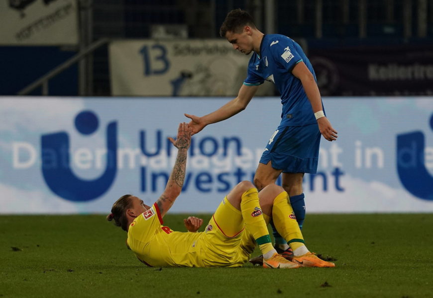 GER, 1.FBL, TSG 1899 Hoffenheim vs 1.FC Köln / 24.01.2021, PreZero-Arena, Sinsheim, GER, 1.FBL, TSG 1899 Hoffenheim vs 1.FC Köln , DFL regulations prohibit any use of photographs as image sequences and/or quasi-video. im Bild Marius Wolf Köln, Christoph Baumgartner Hoffenheim *** GER, 1 FBL, TSG 1899 Hoffenheim vs 1 FC Köln 24 01 2021, PreZero Arena, Sinsheim, GER, 1 FBL, TSG 1899 Hoffenheim vs 1 FC Köln , DFL regulations prohibit any use of photographs as image sequences and or quasi video in the picture Marius Wolf Köln , Christoph Baumgartner Hoffenheim nordphotoxGmbHx/xBratic nph00250