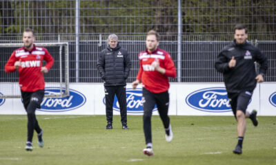 13.04.2021 , Köln Koeln , Friedhelm Funkel neuer Trainer des Bundesligisten 1. FC Köln nach der Entlassung von Thomas Gisdol. Friedhelm funkel leitet sein erstes Training am Geisbockheim an der Franz-Kremer-Allee 1-3. *** 13 04 2021 , Köln Koeln , Friedhelm Funkel new coach of Bundesliga team 1 FC Köln following the sacking of Thomas Gisdol Friedhelm funkel conducts his first training session at the Geisbockheim on Franz Kremer Allee 1 3